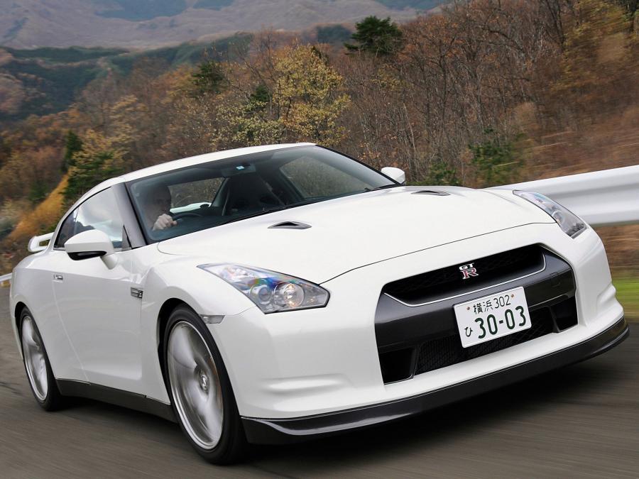  Nissan GT-R 2007 года  (фото 54 из 480)